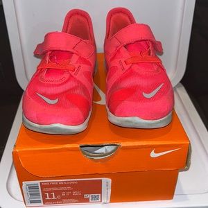 Girls Nike Free Run- Size 11